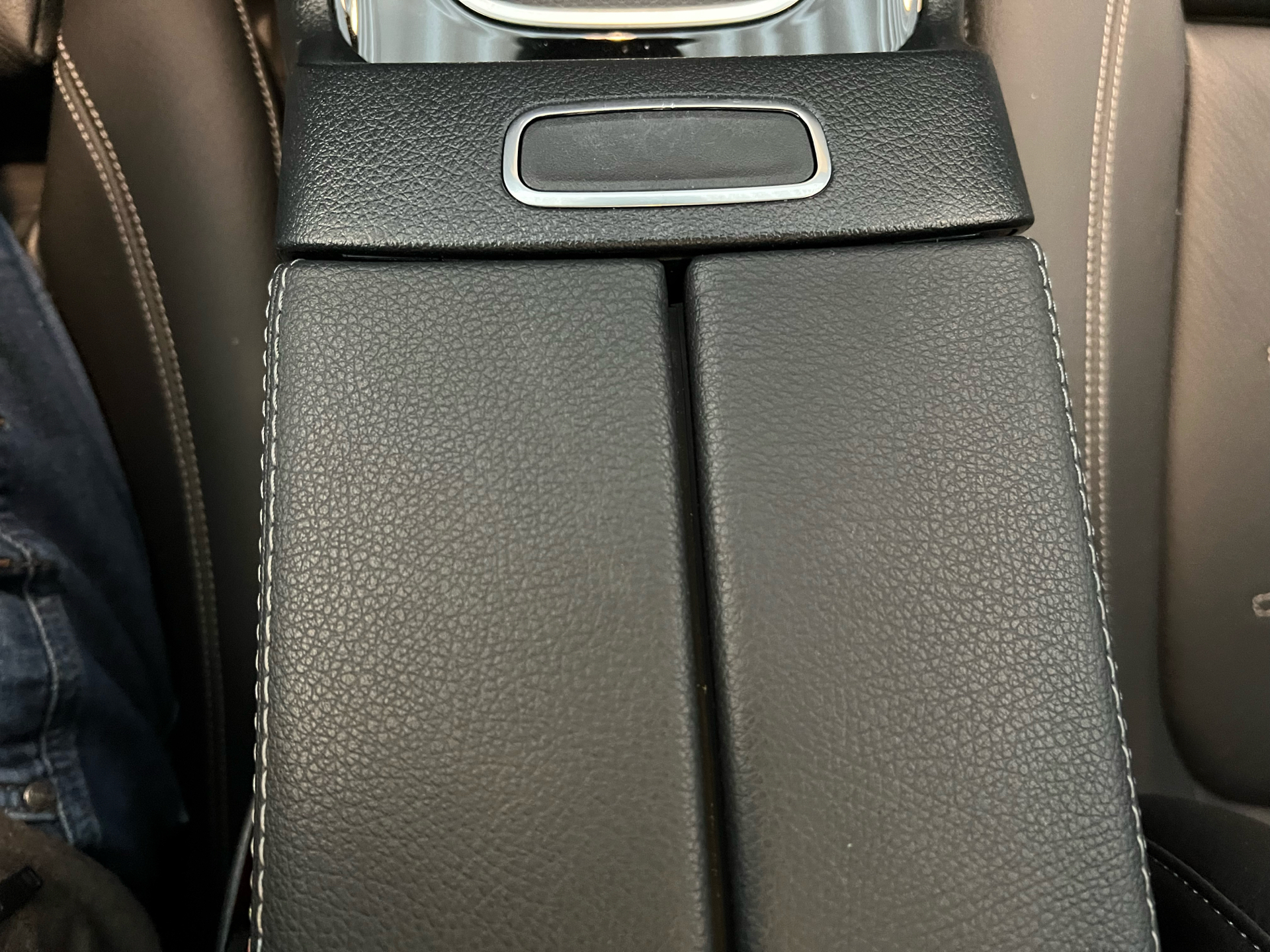 Billede af Mercedes-Benz EQA 350 EL AMG Premium Plus 4Matic 292HK 5d Aut.
