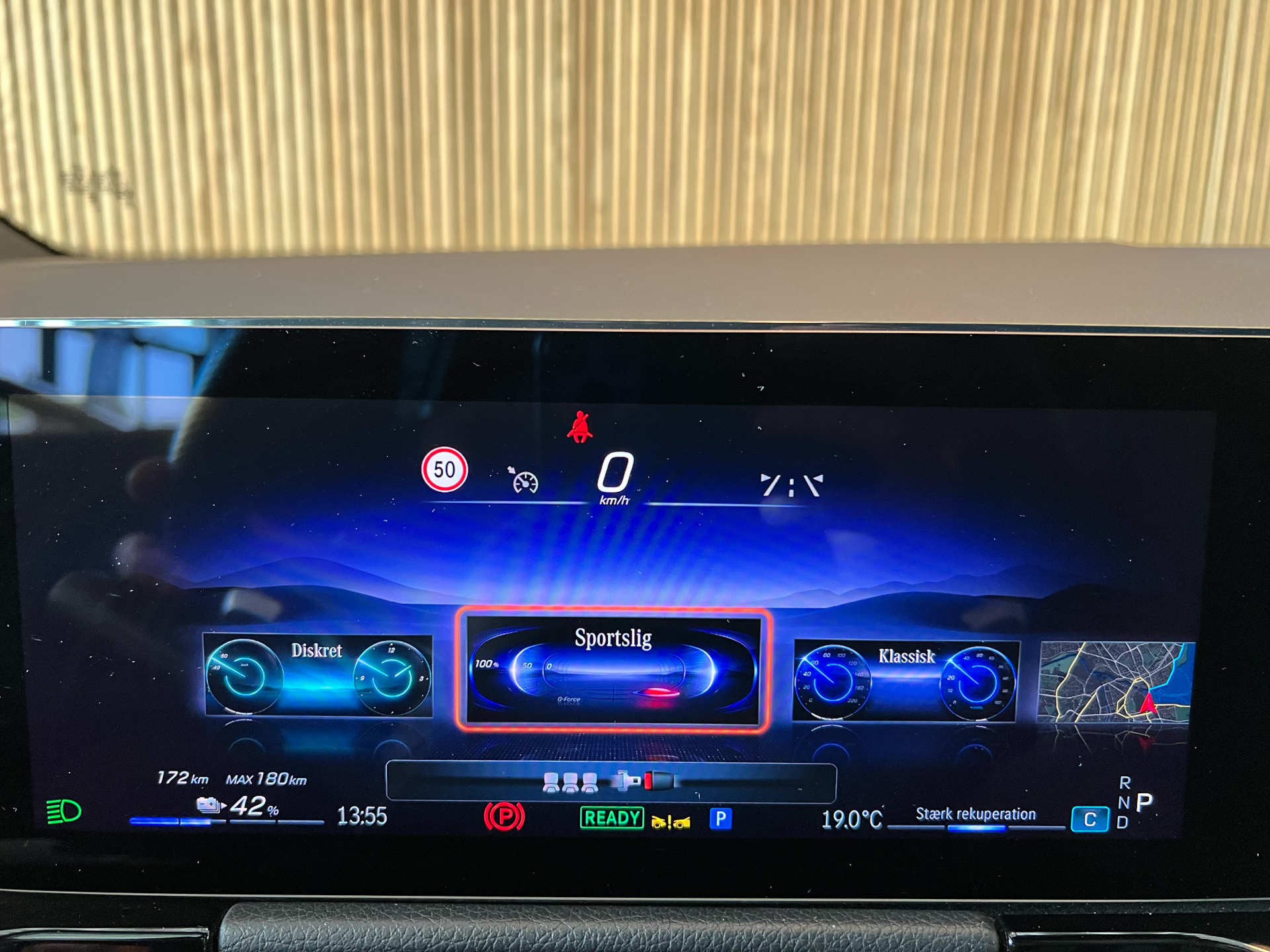 Billede af Mercedes-Benz EQA 350 EL AMG Premium Plus 4Matic 292HK 5d Aut.