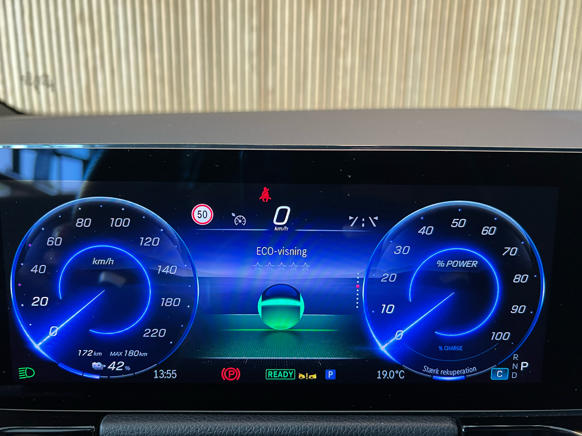 Billede af Mercedes-Benz EQA 350 EL AMG Premium Plus 4Matic 292HK 5d Aut.