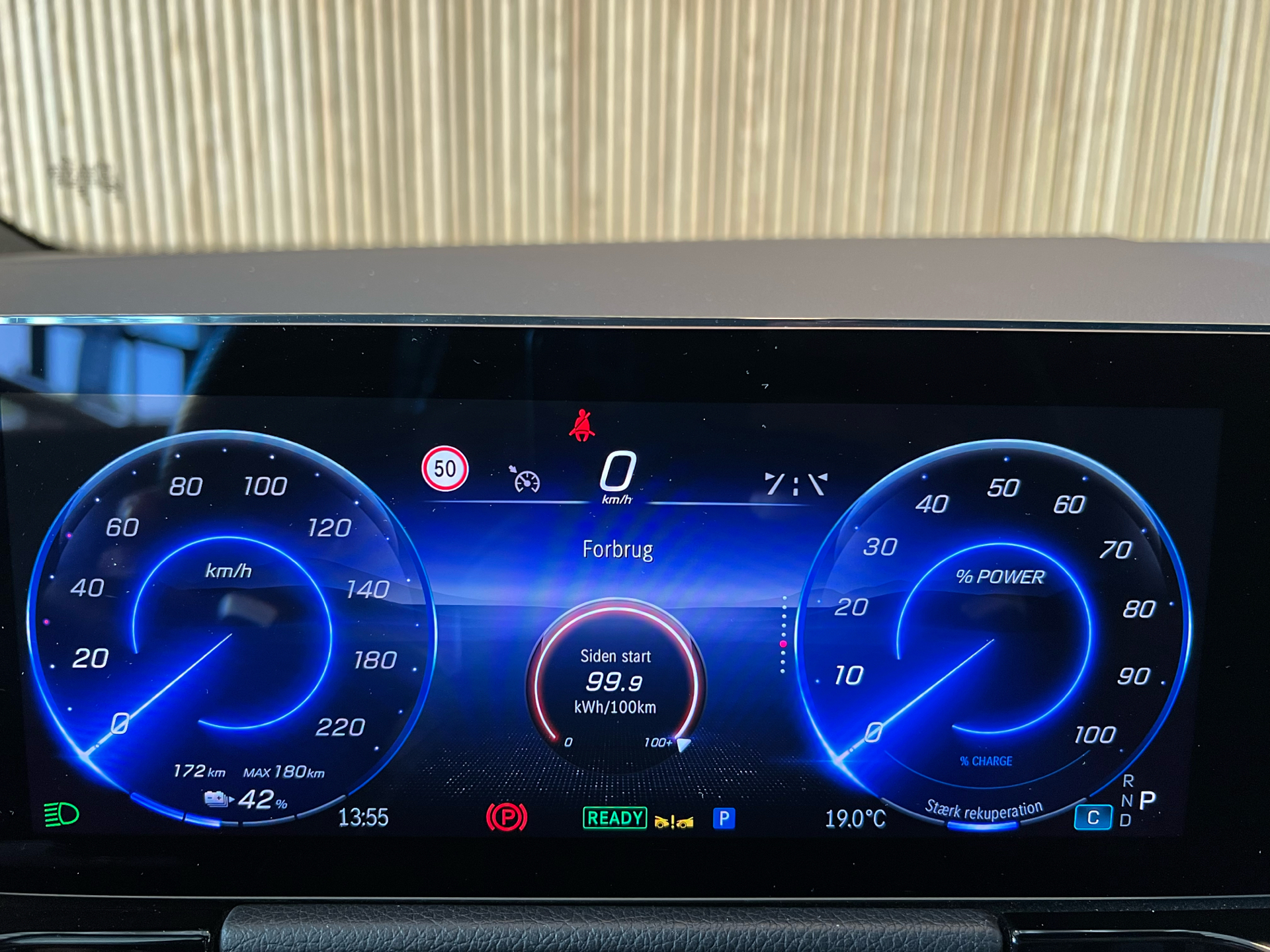 Billede af Mercedes-Benz EQA 350 EL AMG Premium Plus 4Matic 292HK 5d Aut.