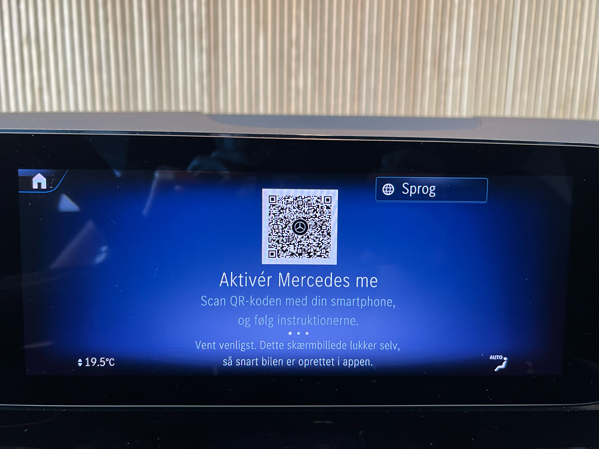 Billede af Mercedes-Benz EQA 350 EL AMG Premium Plus 4Matic 292HK 5d Aut.