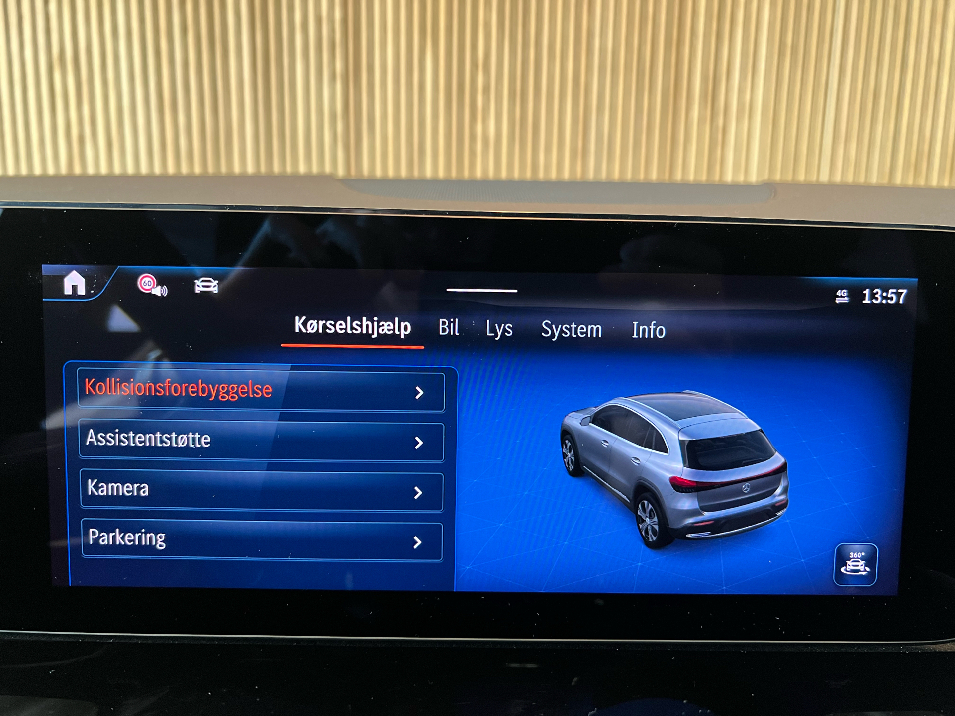 Billede af Mercedes-Benz EQA 350 EL AMG Premium Plus 4Matic 292HK 5d Aut.