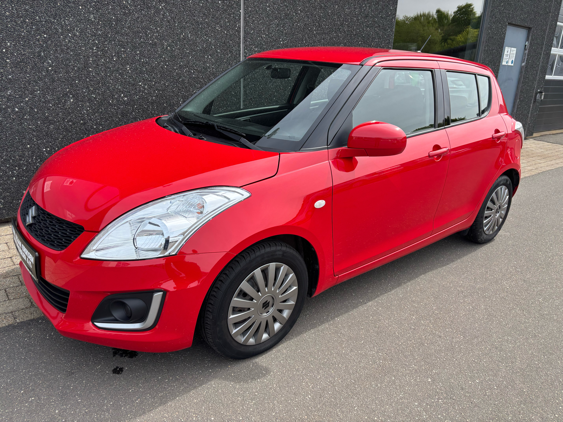 Billede af Suzuki Swift 1,2 Dualjet 16V Comfort 90HK 5d