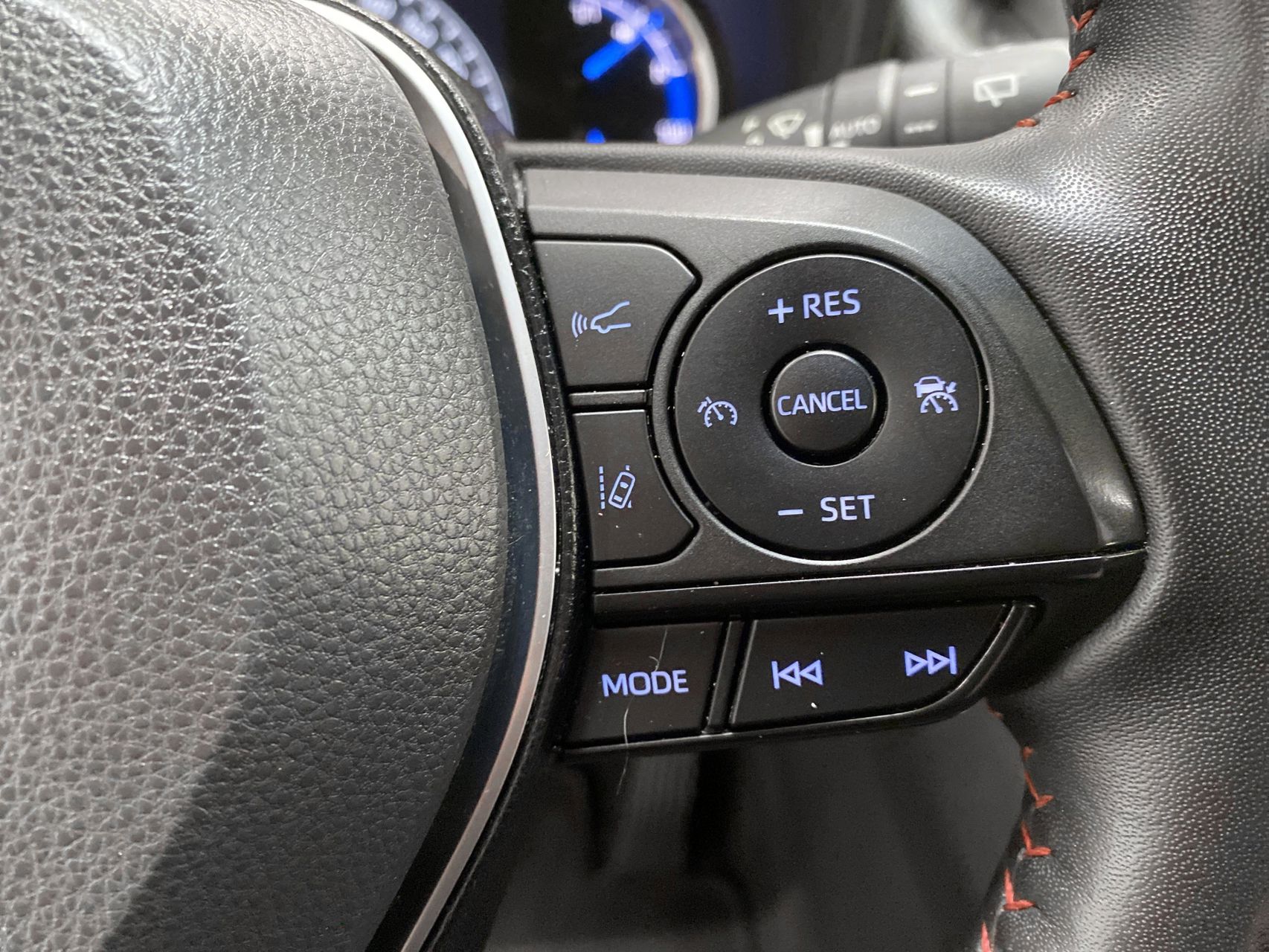 Billede af Toyota RAV4 Plug-in 2,5 Plugin-hybrid Active Comfort AWD 306HK 5d 6g Aut.