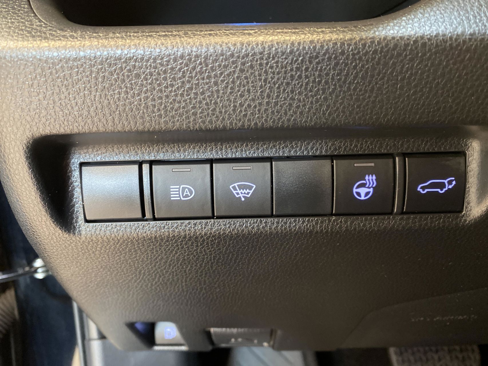 Billede af Toyota RAV4 Plug-in 2,5 Plugin-hybrid Active Comfort AWD 306HK 5d 6g Aut.