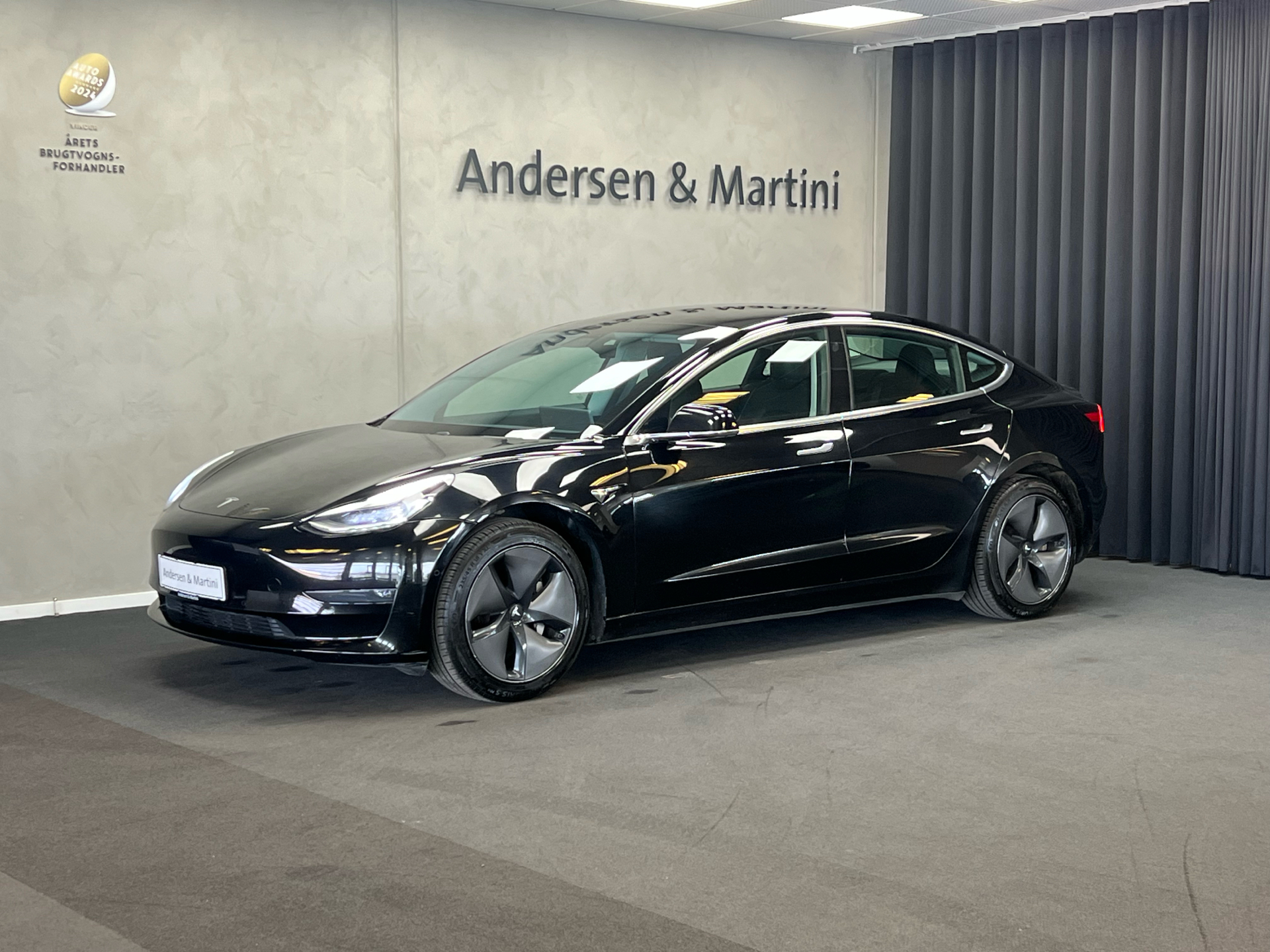 Billede af Tesla Model 3 EL Standard Range Plus 306HK Aut.