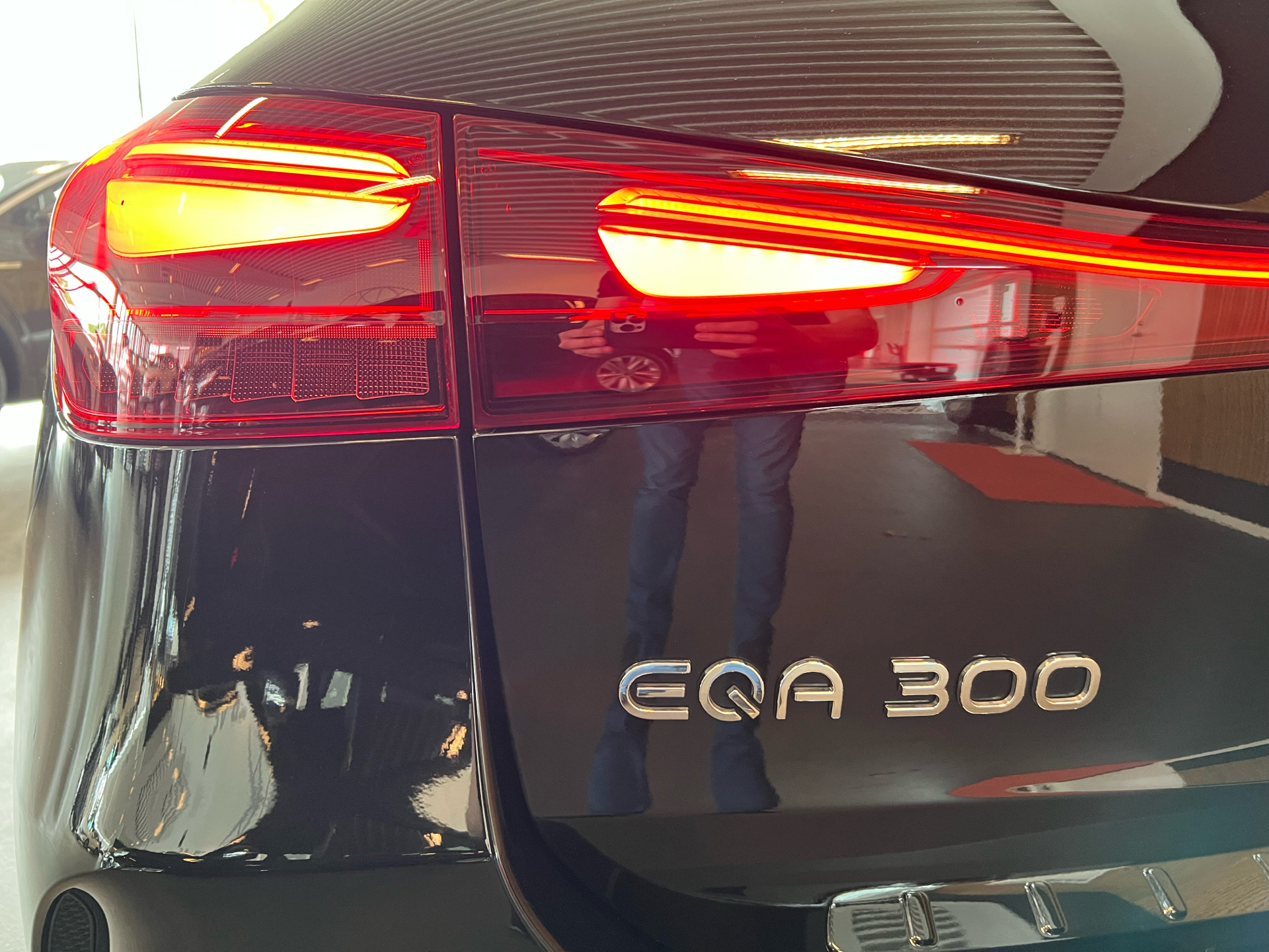 Billede af Mercedes-Benz EQA 300 EL AMG Advance 4Matic 228HK 5d Aut.