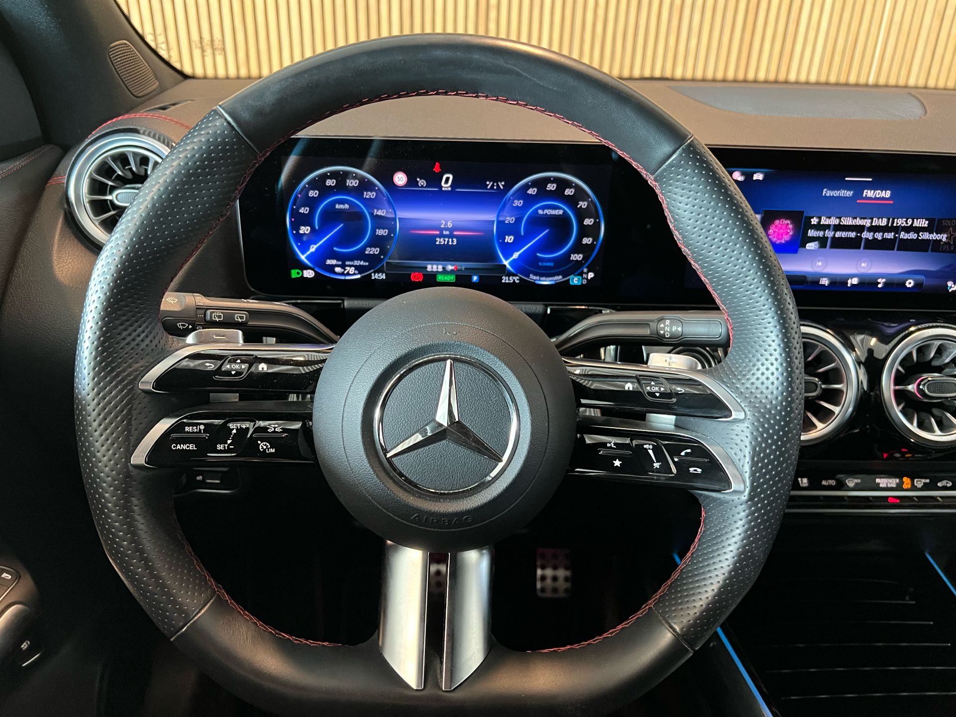 Billede af Mercedes-Benz EQA 300 EL AMG Advance 4Matic 228HK 5d Aut.