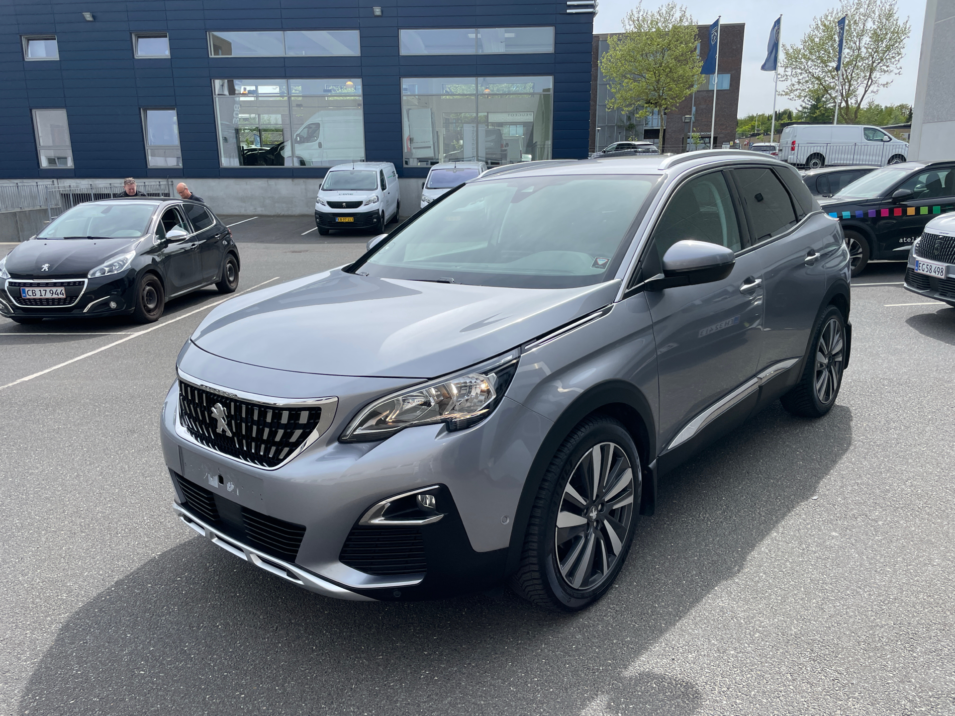 Billede af Peugeot 3008 1,5 BlueHDi Allure LTD EAT8 130HK 5d 8g Aut.