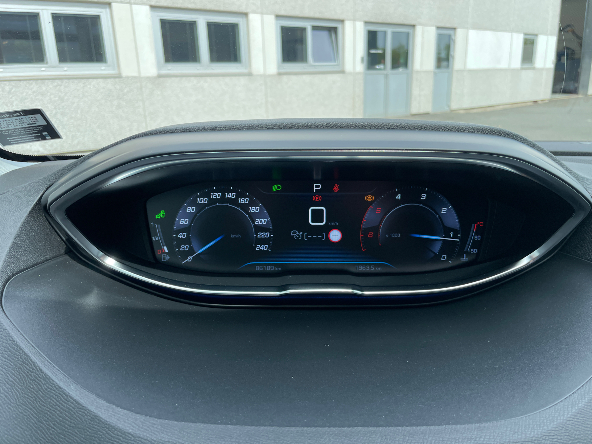 Billede af Peugeot 3008 1,5 BlueHDi Allure LTD EAT8 130HK 5d 8g Aut.