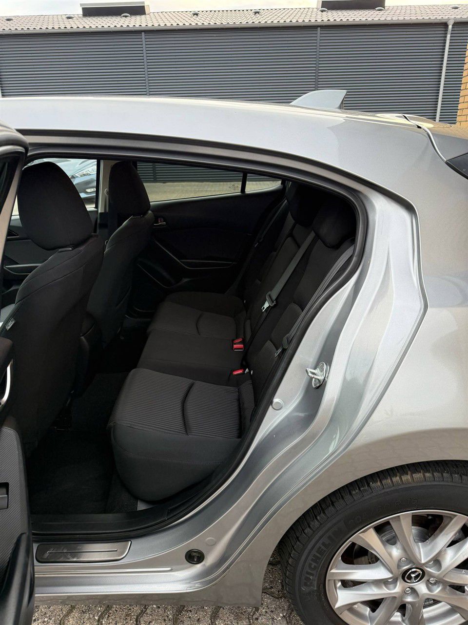 Billede af Mazda 3 2,0 Skyactiv-G Vision 120HK 5d 6g