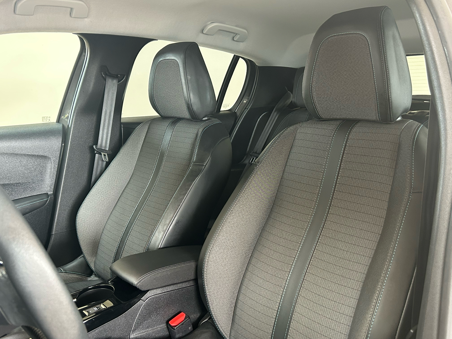 Billede af Peugeot 208 1,2 PureTech Platin Pack 100HK 5d 6g