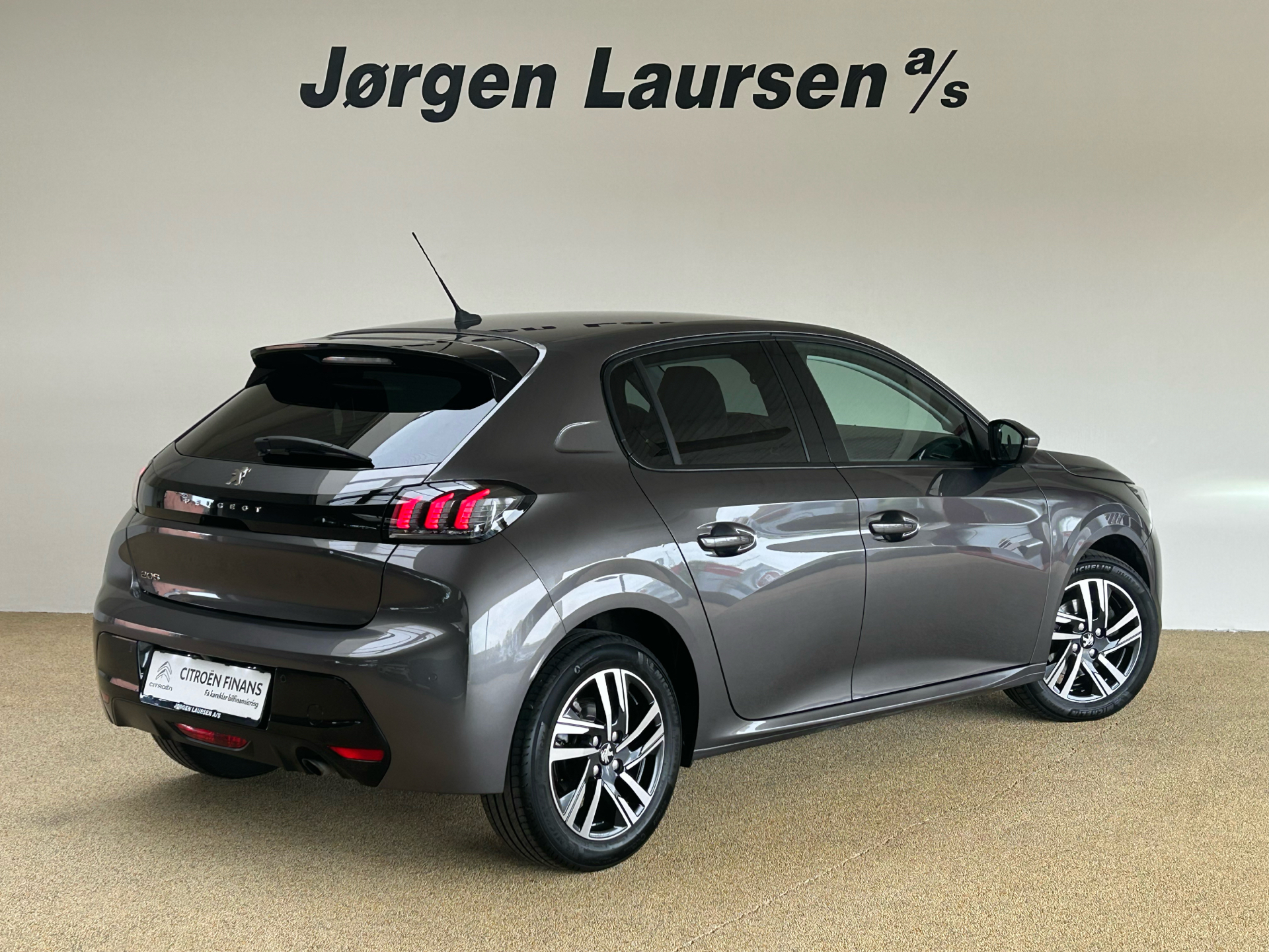 Billede af Peugeot 208 1,2 PureTech Platin Pack 100HK 5d 6g