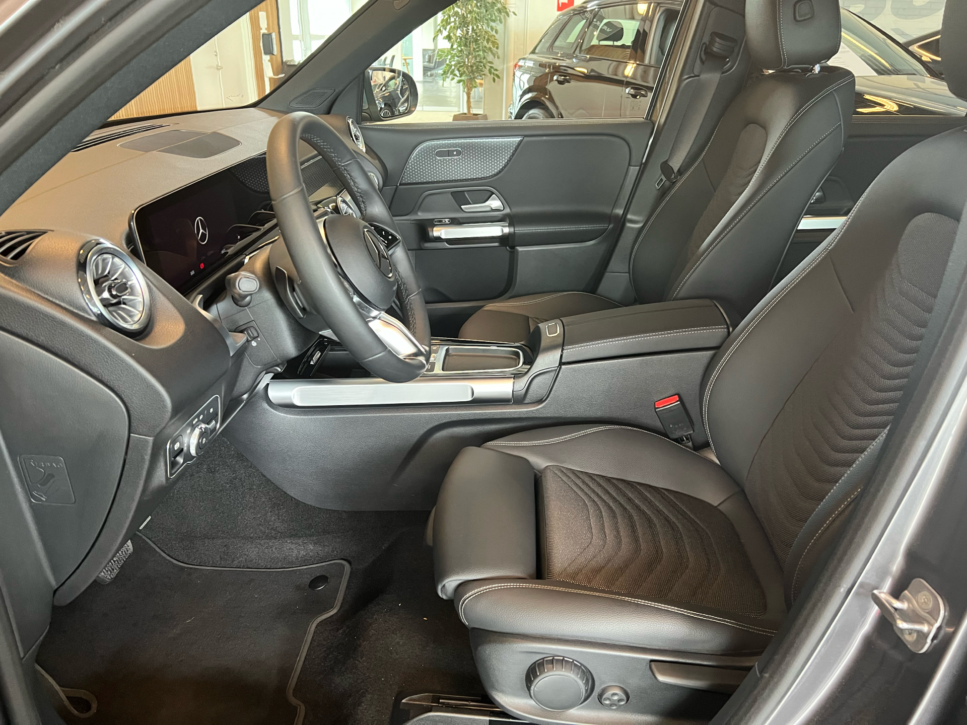 Billede af Mercedes-Benz EQB 250+ EL Progressive 190HK 5d Aut.