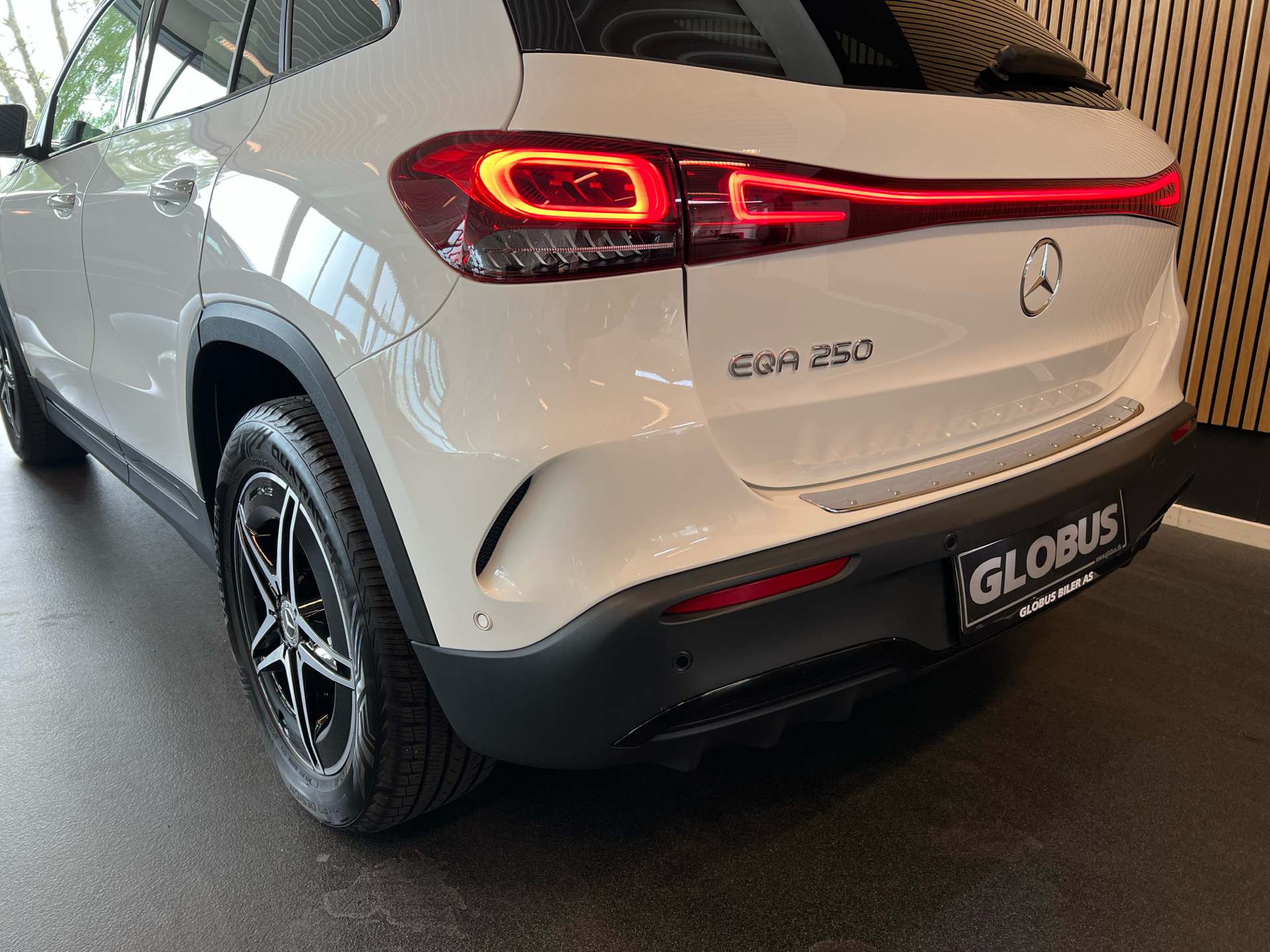 Billede af Mercedes-Benz EQA 250 EL AMG Line 190HK 5d Aut.