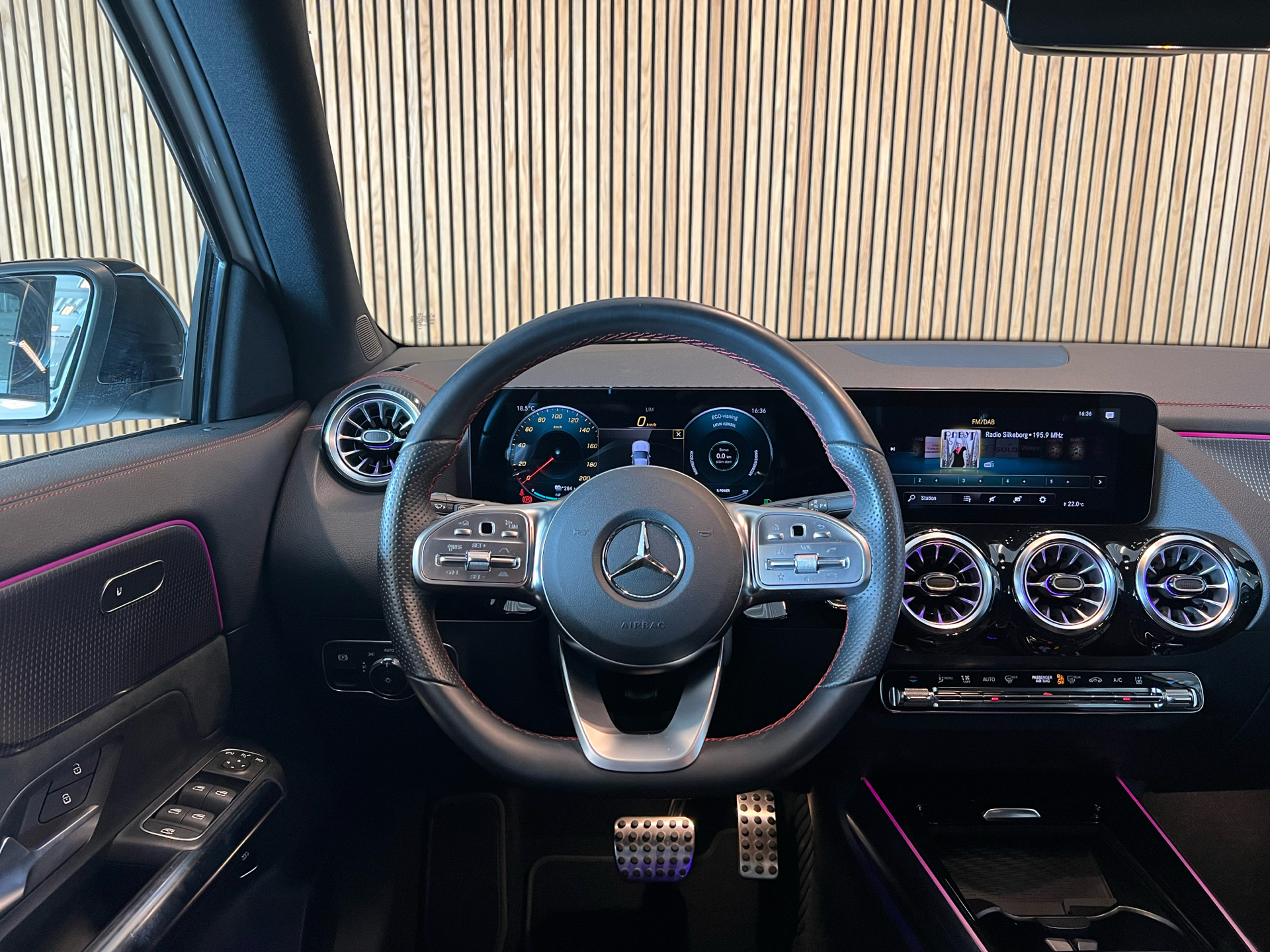 Billede af Mercedes-Benz EQA 250 EL AMG Line 190HK 5d Aut.