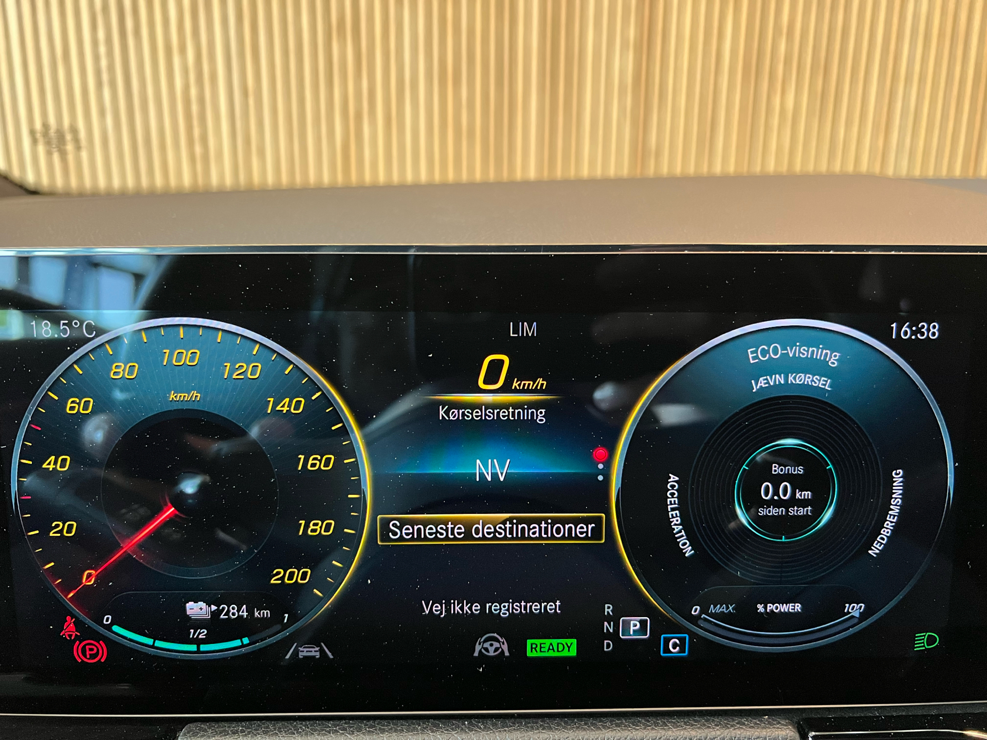 Billede af Mercedes-Benz EQA 250 EL AMG Line 190HK 5d Aut.