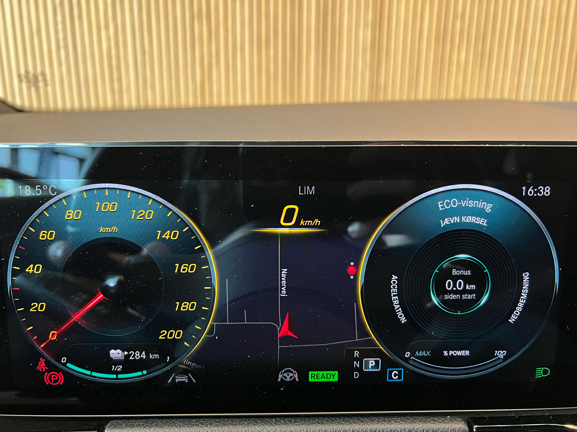 Billede af Mercedes-Benz EQA 250 EL AMG Line 190HK 5d Aut.