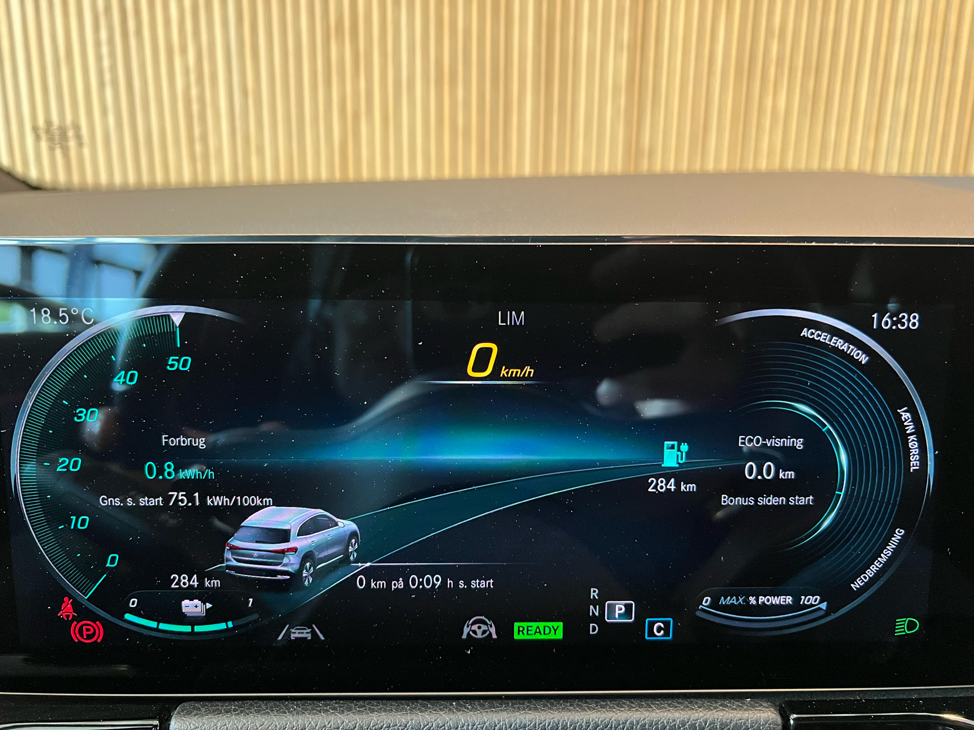 Billede af Mercedes-Benz EQA 250 EL AMG Line 190HK 5d Aut.
