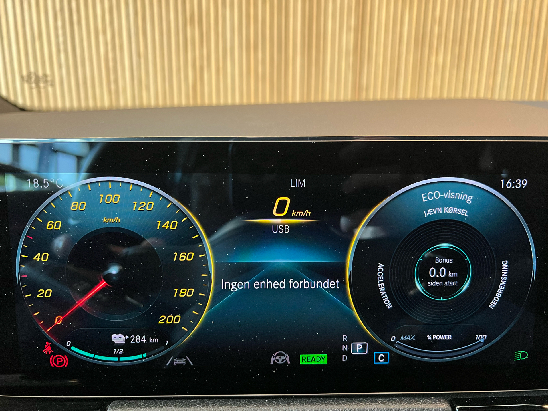 Billede af Mercedes-Benz EQA 250 EL AMG Line 190HK 5d Aut.