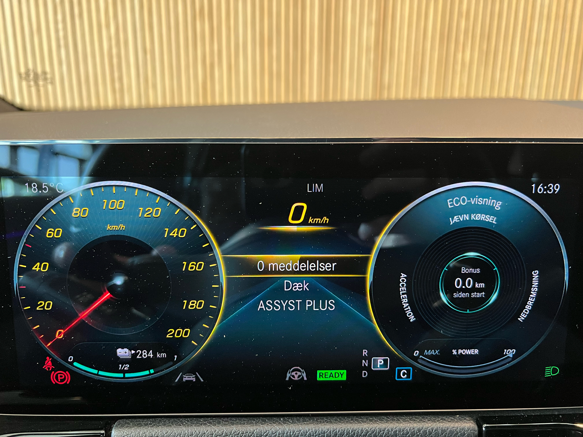 Billede af Mercedes-Benz EQA 250 EL AMG Line 190HK 5d Aut.