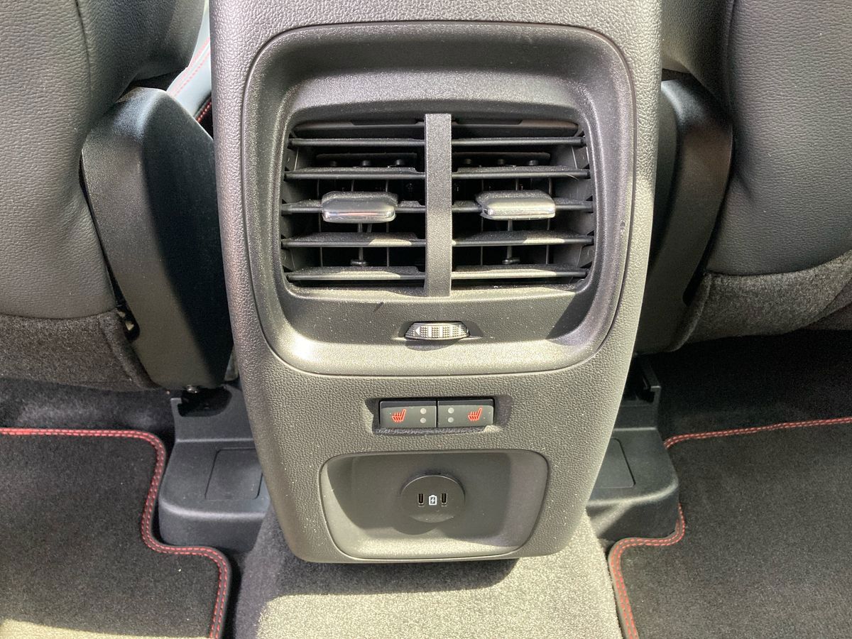 Billede af Ford Kuga 2,5 Plugin-hybrid Graphite Tech CVT 225HK 5d Trinl. Gear