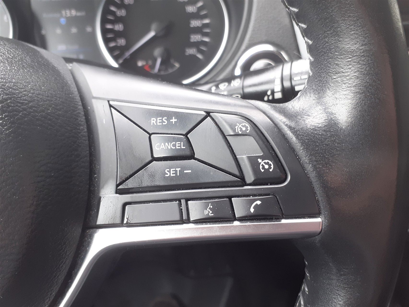 Billede af Nissan Qashqai 1,3 Dig-T Tekna NNC Display 160HK 5d 6g