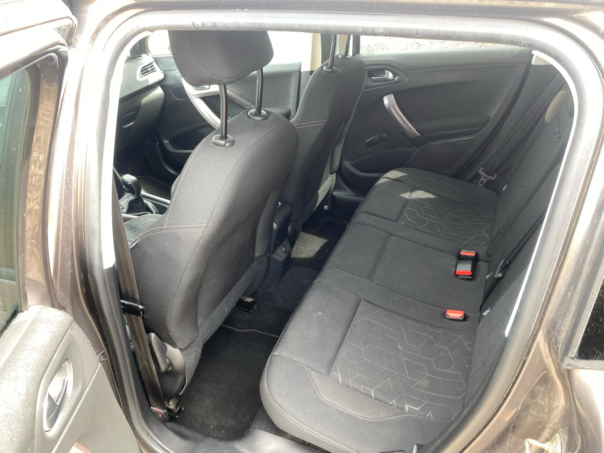Billede af Peugeot 2008 1,6 e-HDi Active 92HK
