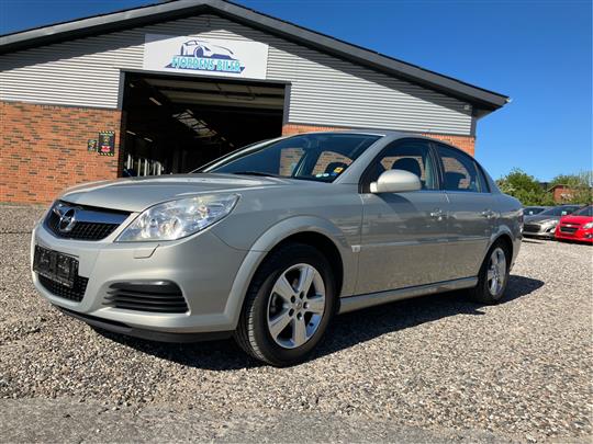 Opel Vectra 1,6 Twinport Limited 105HK 5d