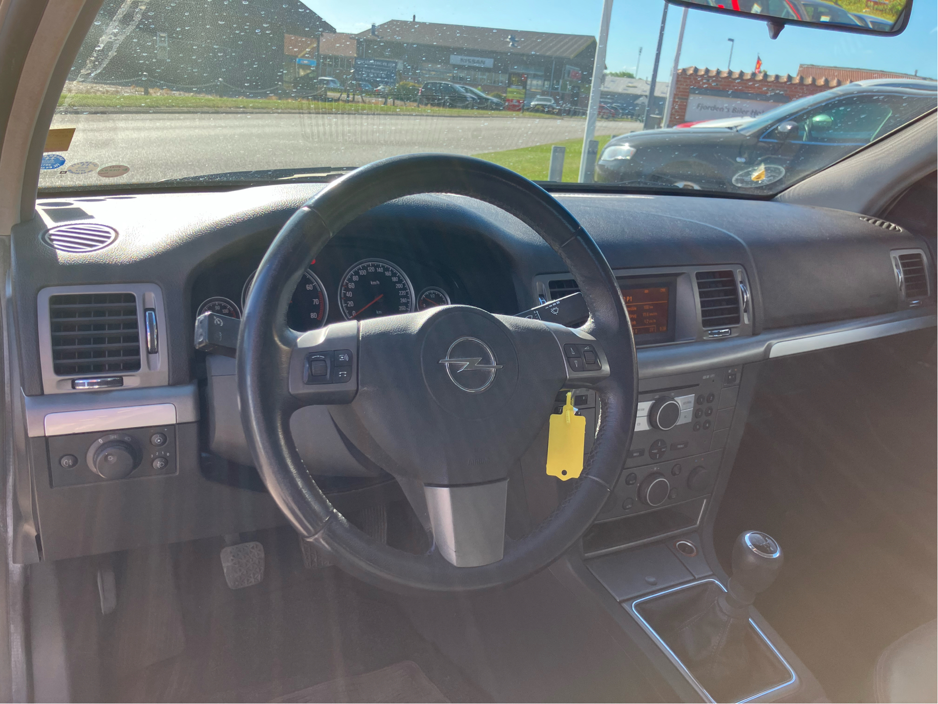 Billede af Opel Vectra 1,6 Twinport Limited 105HK 5d