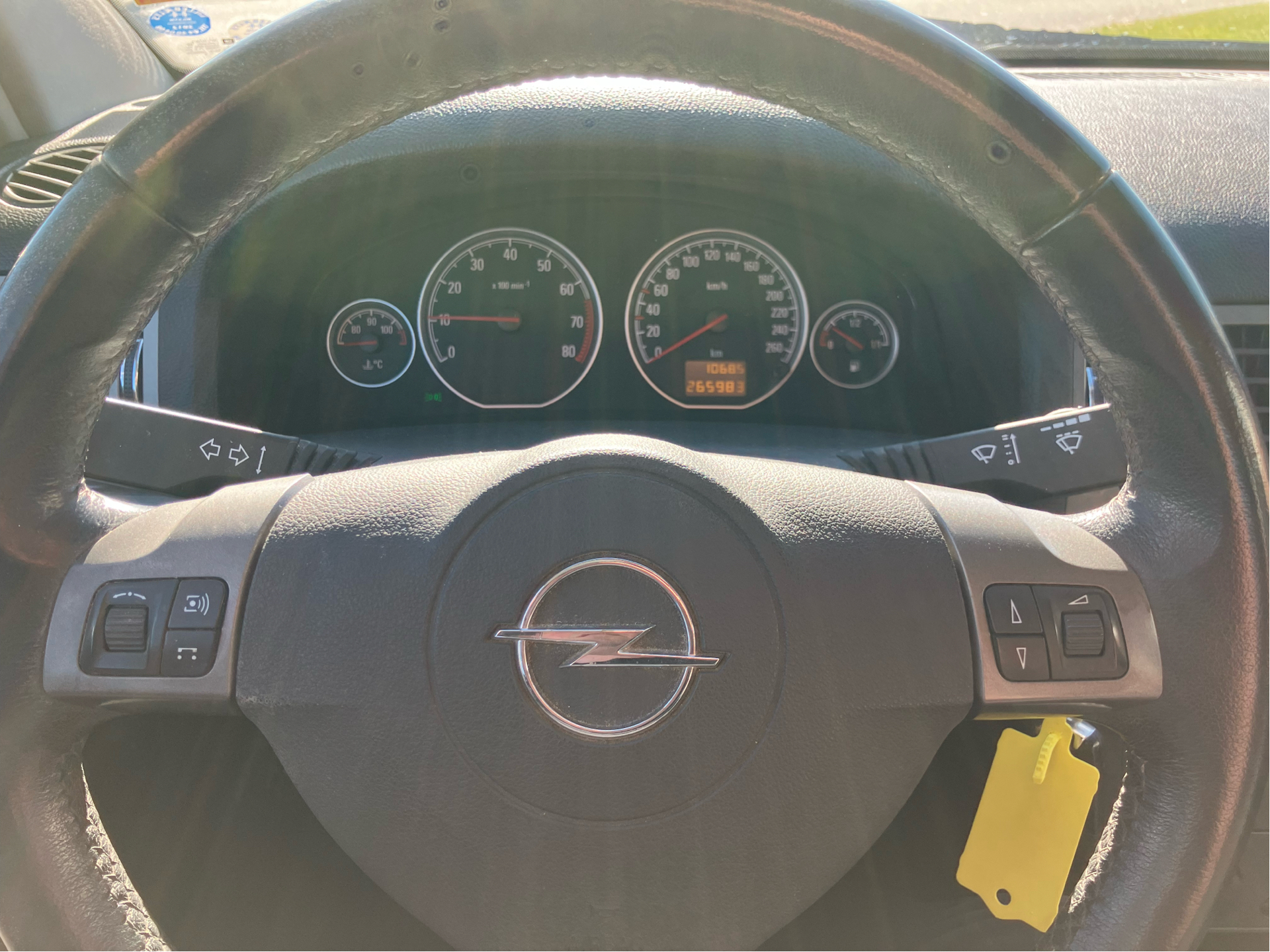 Billede af Opel Vectra 1,6 Twinport Limited 105HK 5d