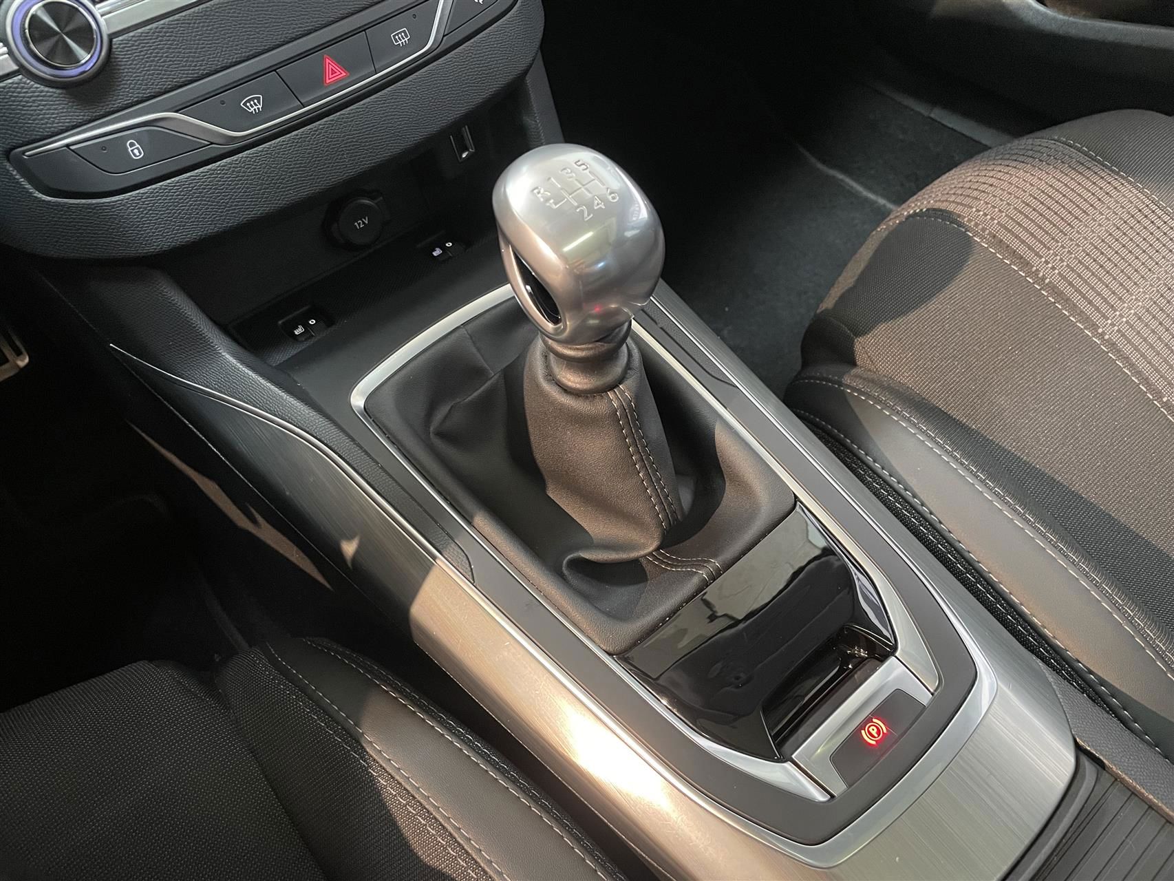 Billede af Peugeot 308 1,2 PureTech Selection Sky 130HK 5d 6g