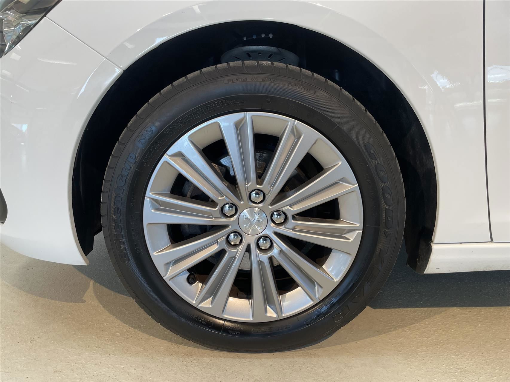 Billede af Peugeot 308 1,2 PureTech Selection Sky 130HK 5d 6g