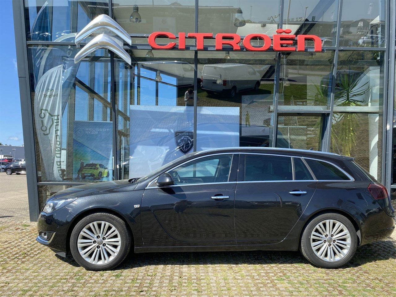 Billede af Opel Insignia Sports Tourer 1,6 CDTI Cosmo 136HK Stc 6g Aut.
