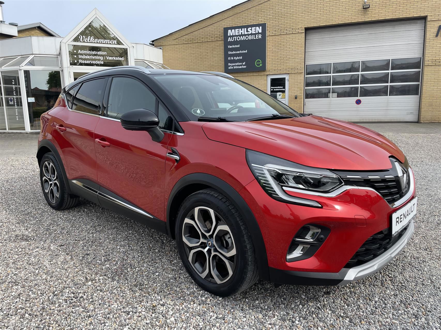 Billede af Renault Captur 1,6 E-TECH  Plugin-hybrid Intens 160HK 5d Aut.