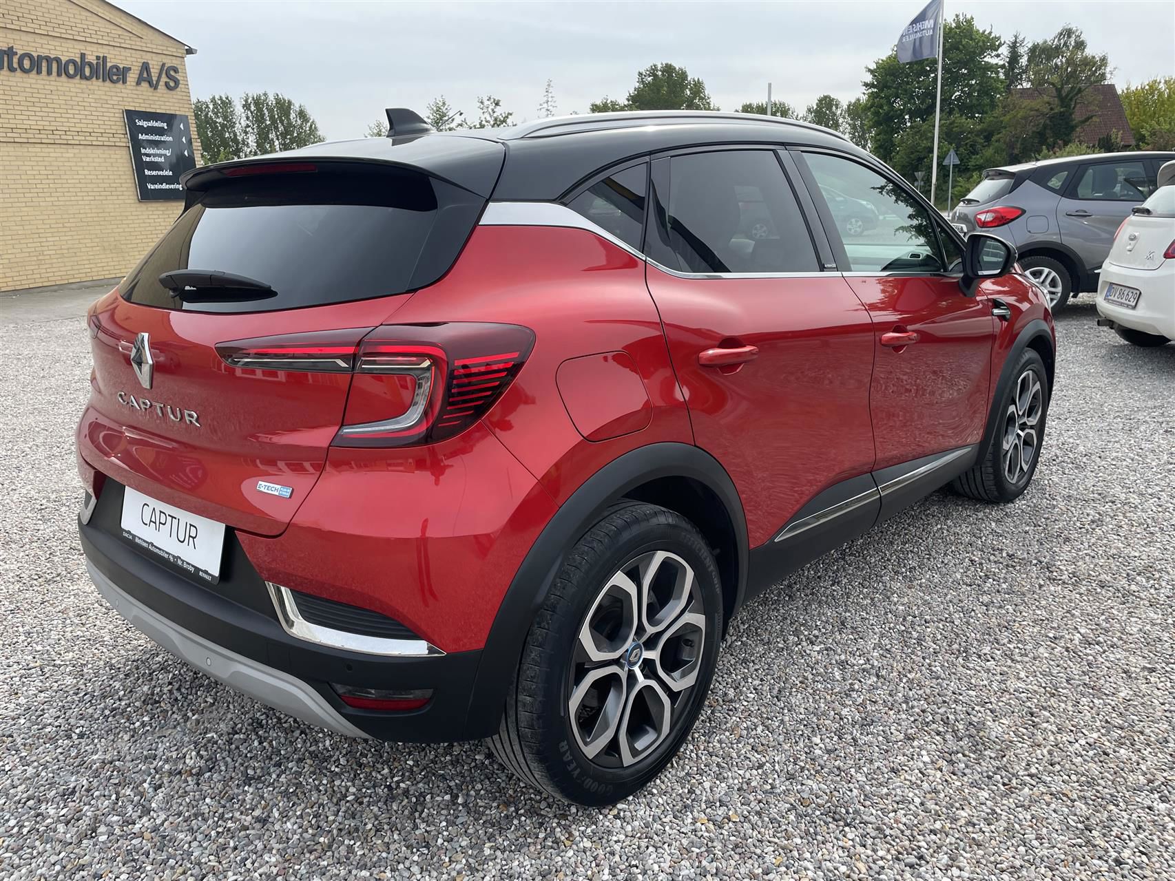 Billede af Renault Captur 1,6 E-TECH  Plugin-hybrid Intens 160HK 5d Aut.
