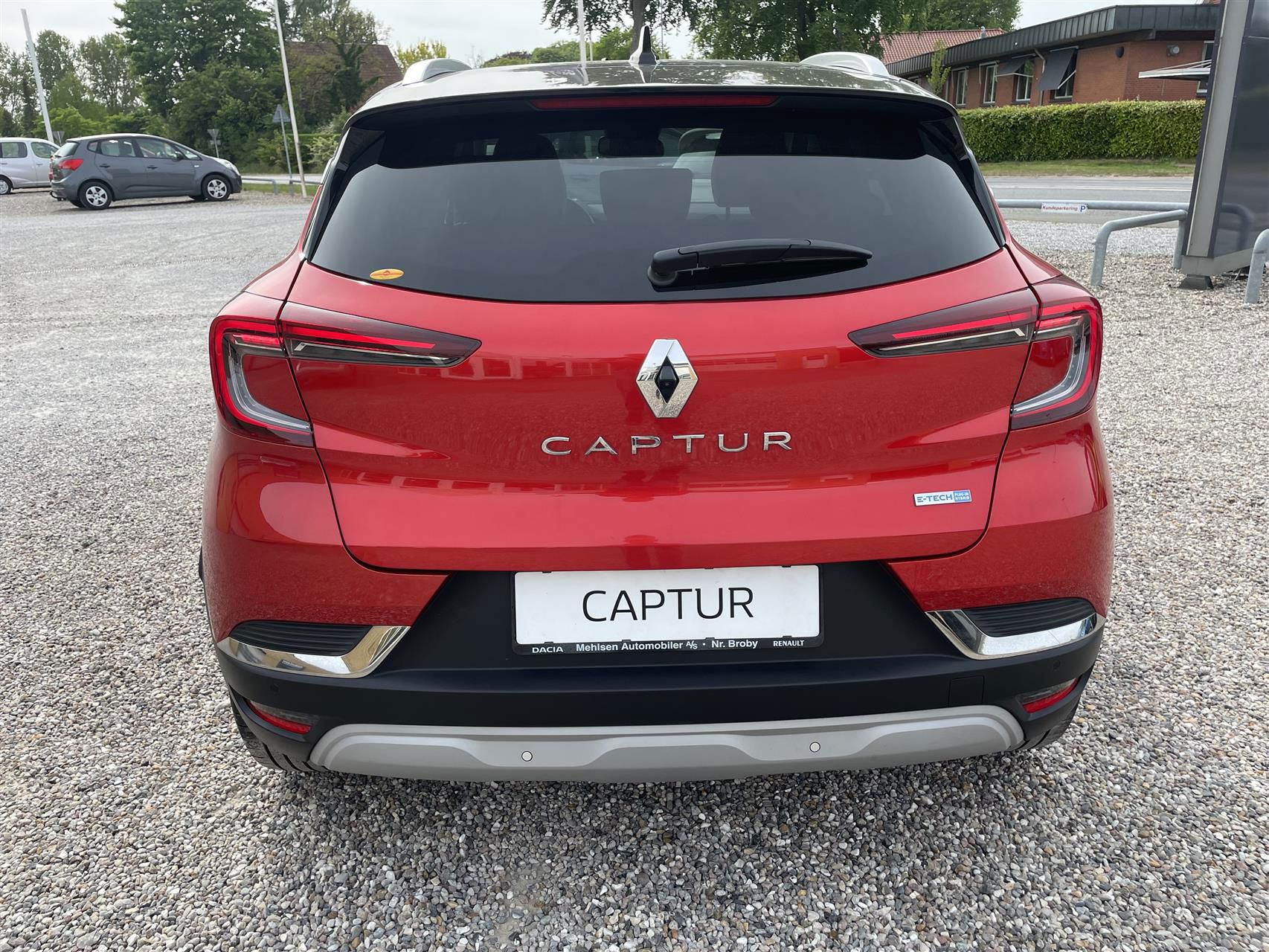 Billede af Renault Captur 1,6 E-TECH  Plugin-hybrid Intens 160HK 5d Aut.