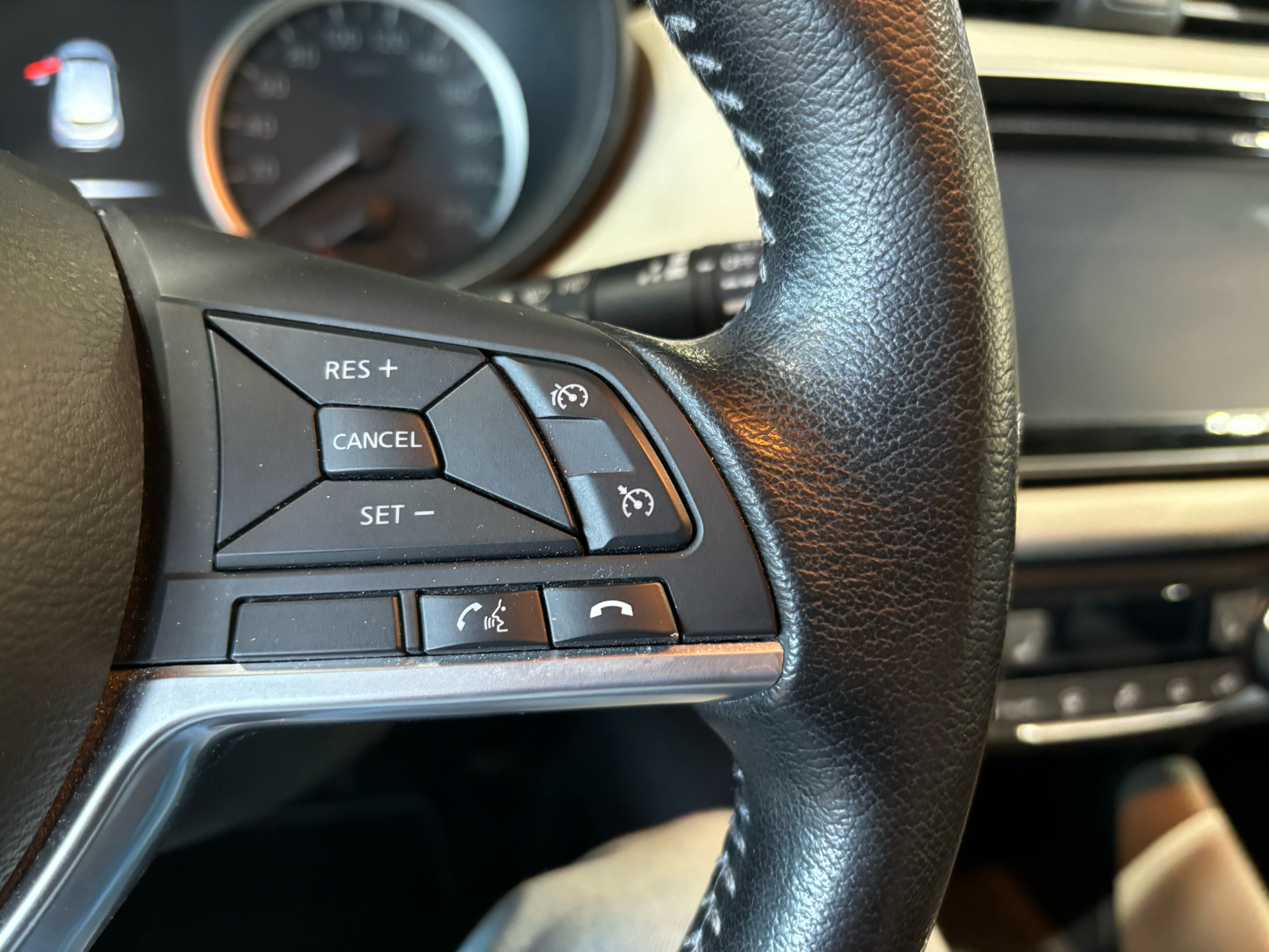 Billede af Nissan Micra 0,9 IG-T Tekna Start/Stop 90HK 5d