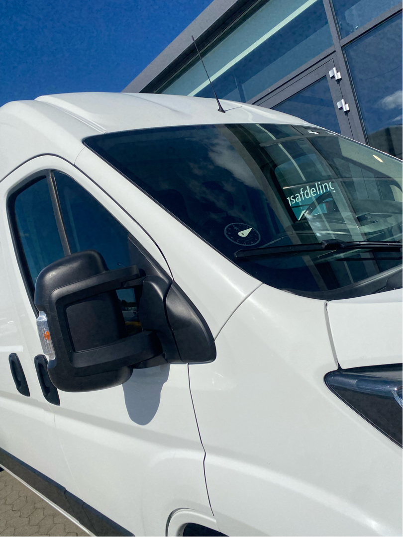 Billede af Peugeot Boxer 335 L3H2 2,2 BlueHDi Premium Pro 165HK Van 6g