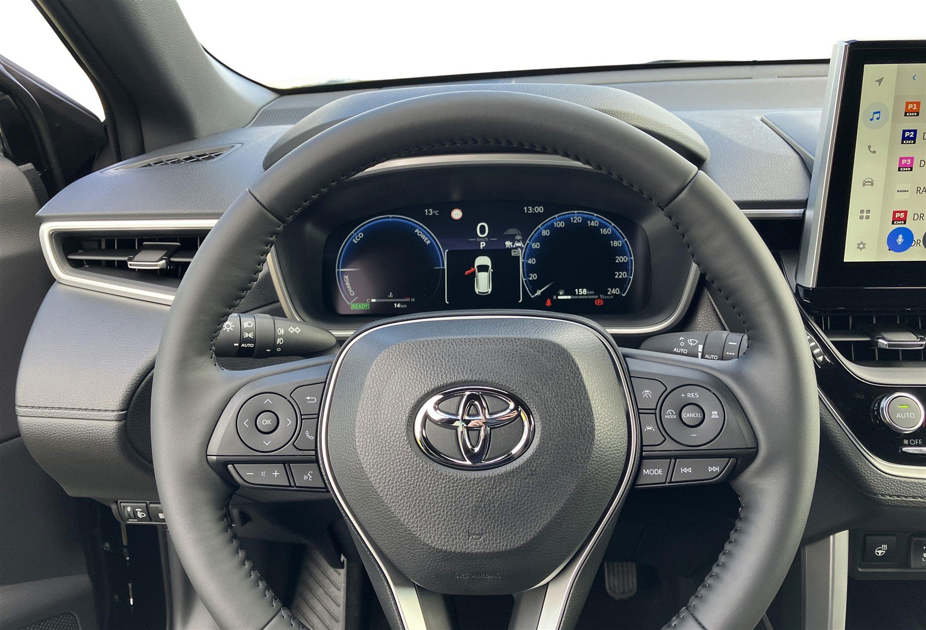 Billede af Toyota Corolla Cross 1,8 Hybrid Style Comfort 140HK 5d Aut.