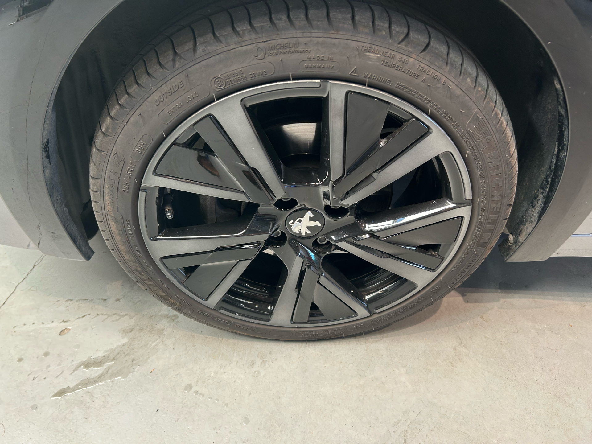 Billede af Peugeot 208 1,2 PureTech GT 100HK 5d 6g