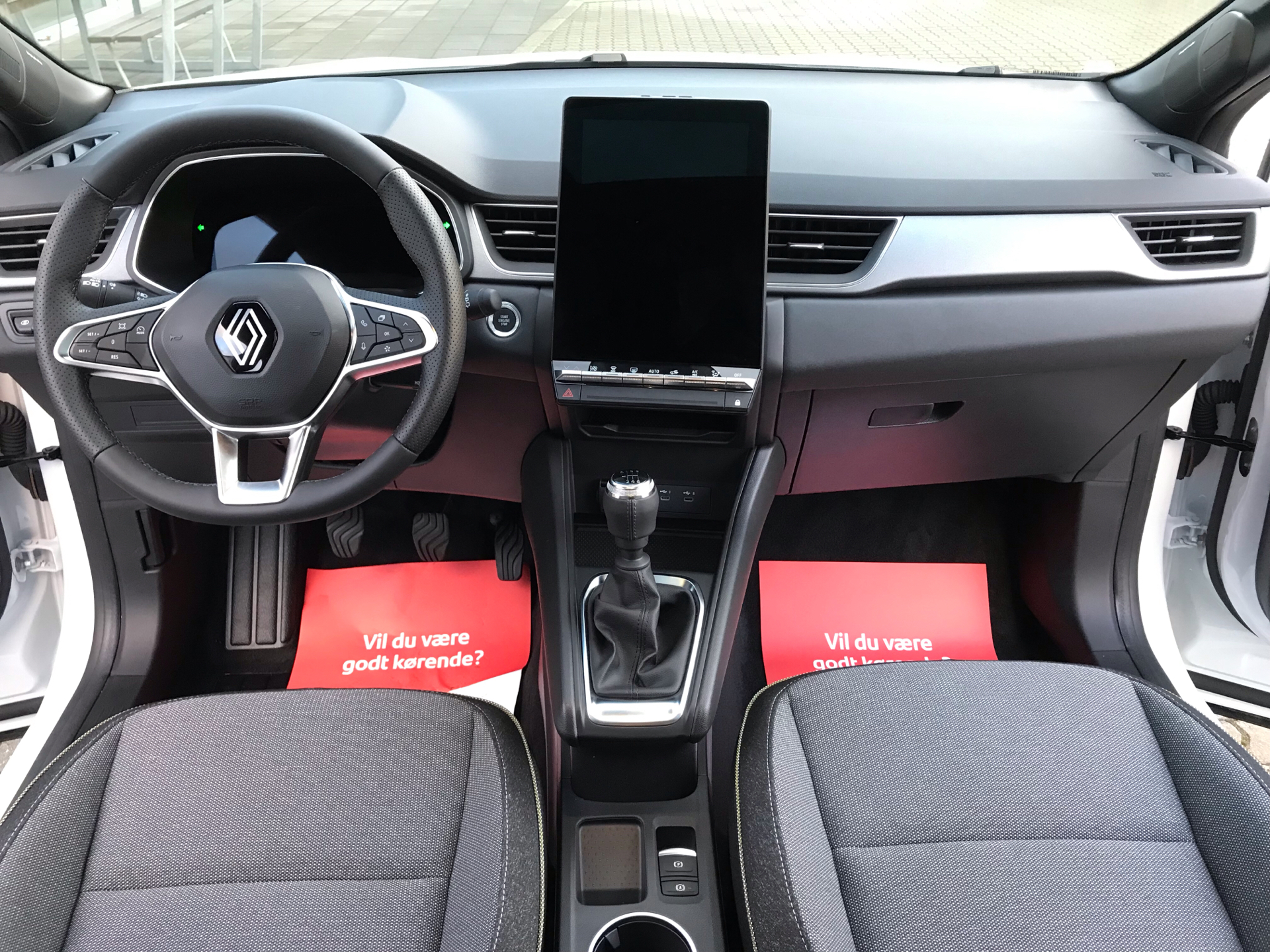 Billede af Renault Captur 1,3 TCE  Mild hybrid Techno 140HK 5d 6g