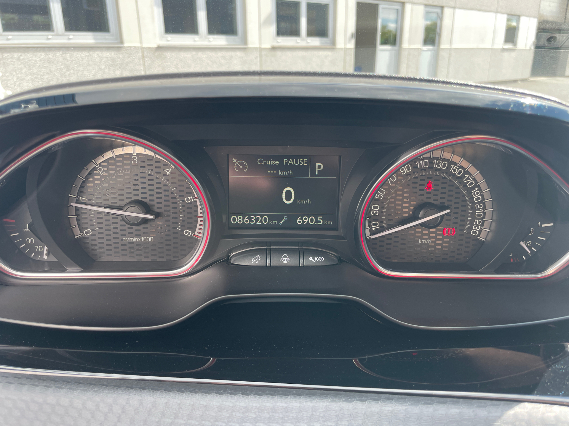 Billede af Peugeot 2008 1,5 BlueHDi GT Line Sky EAT6 120HK 5d 6g Aut.