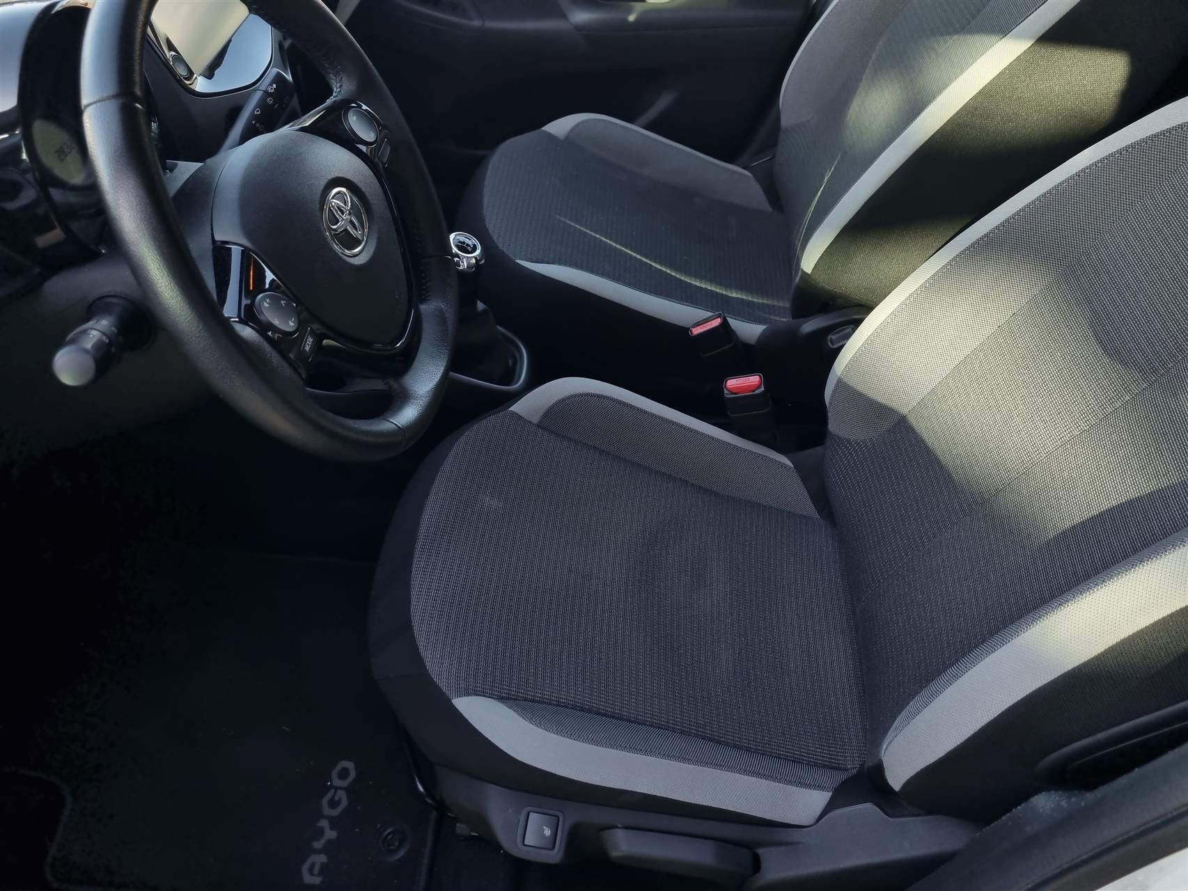 Billede af Toyota Aygo 1,0 VVT-I X-Press 72HK 5d
