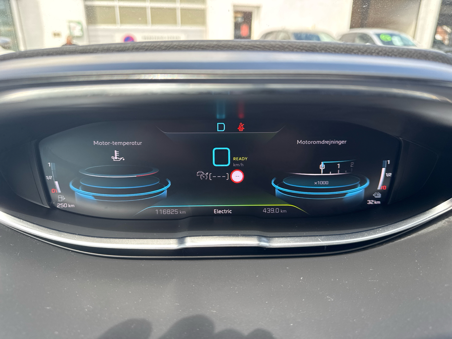 Billede af Peugeot 3008 1,6 PureTech  Plugin-hybrid Allure Pack EAT8 225HK 5d 8g Aut.