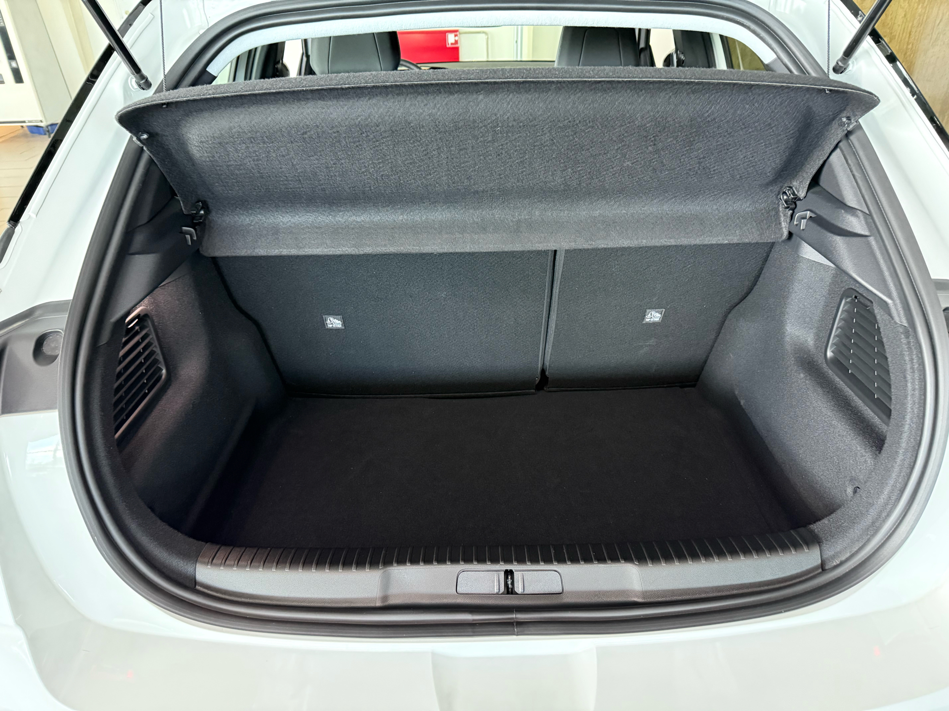 Billede af Opel Mokka-e EL Elegance 136HK 5d Aut.