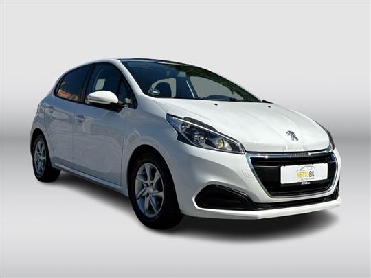 Peugeot 208 1,6 BlueHDi More+ 100HK 5d
