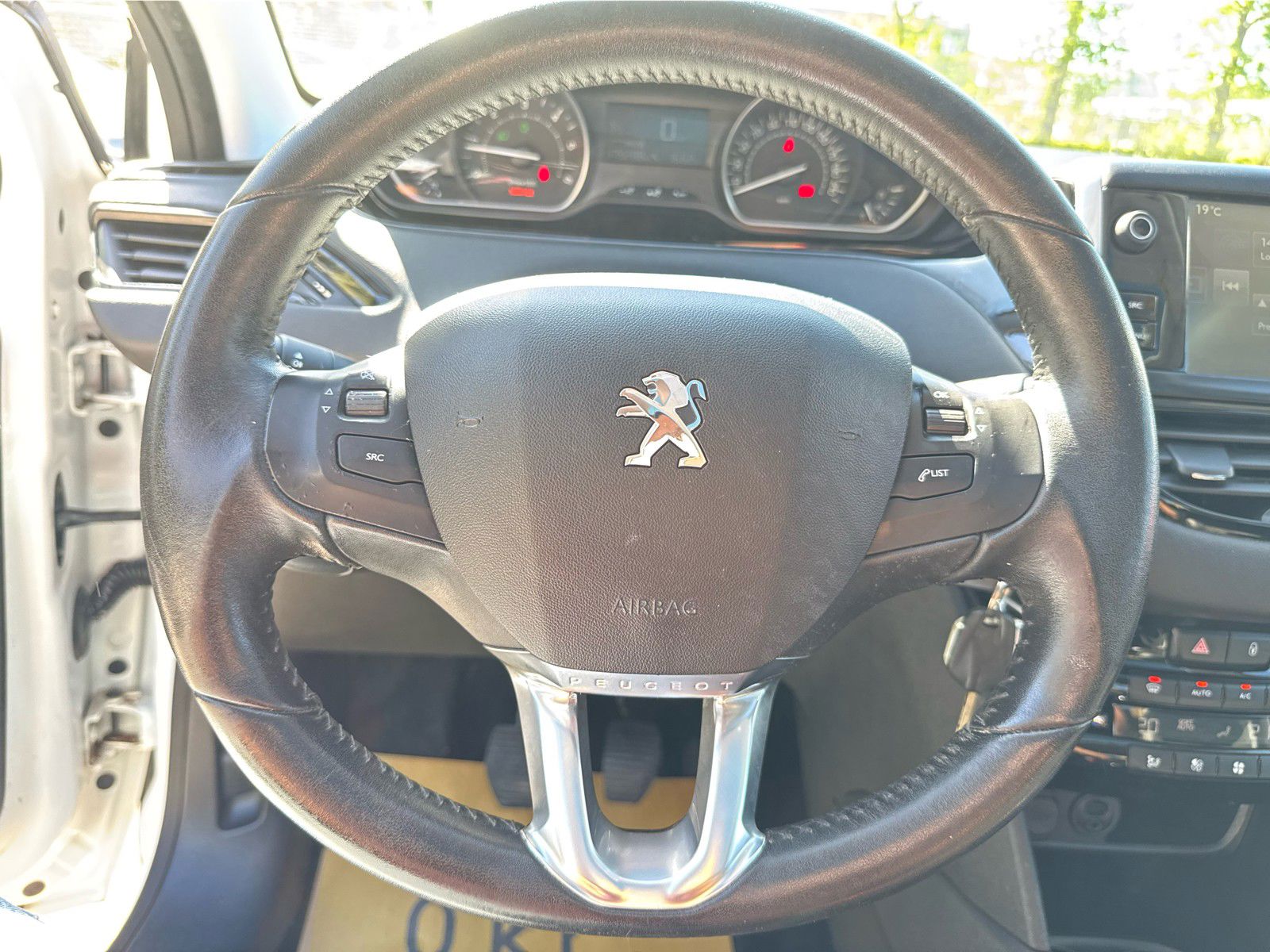 Billede af Peugeot 208 1,6 BlueHDi More+ 100HK 5d