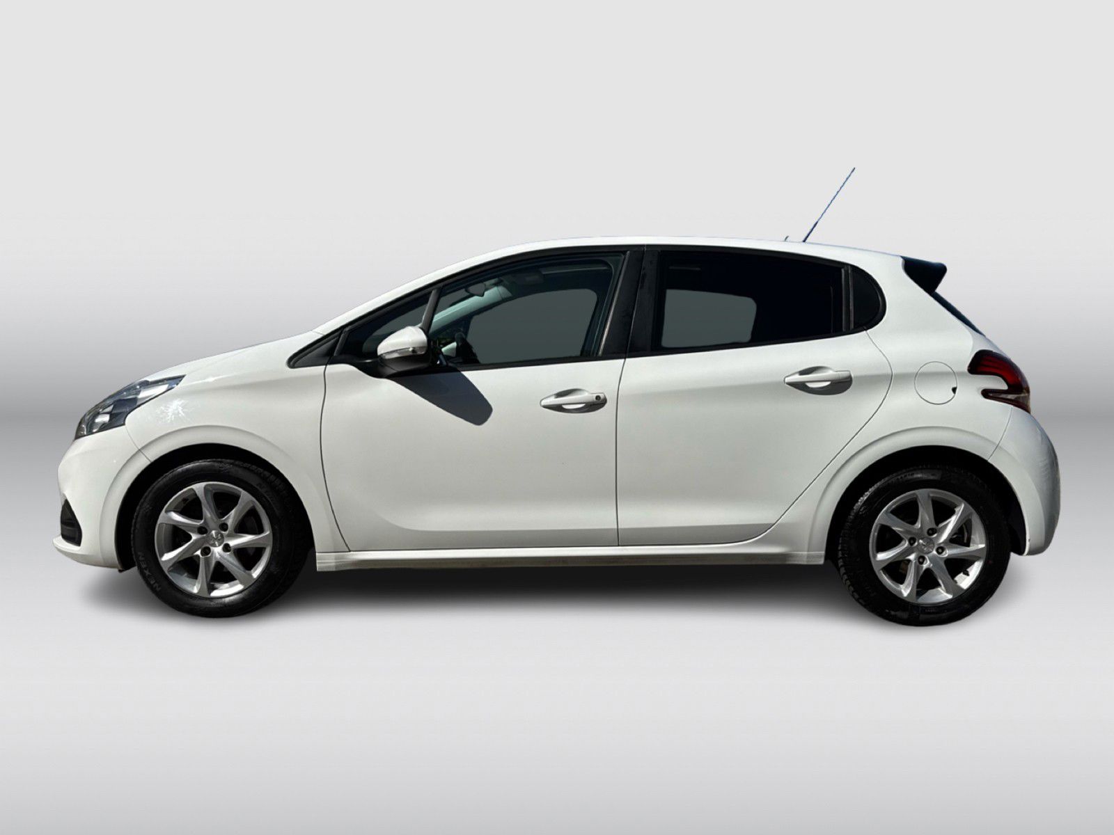 Billede af Peugeot 208 1,6 BlueHDi More+ 100HK 5d