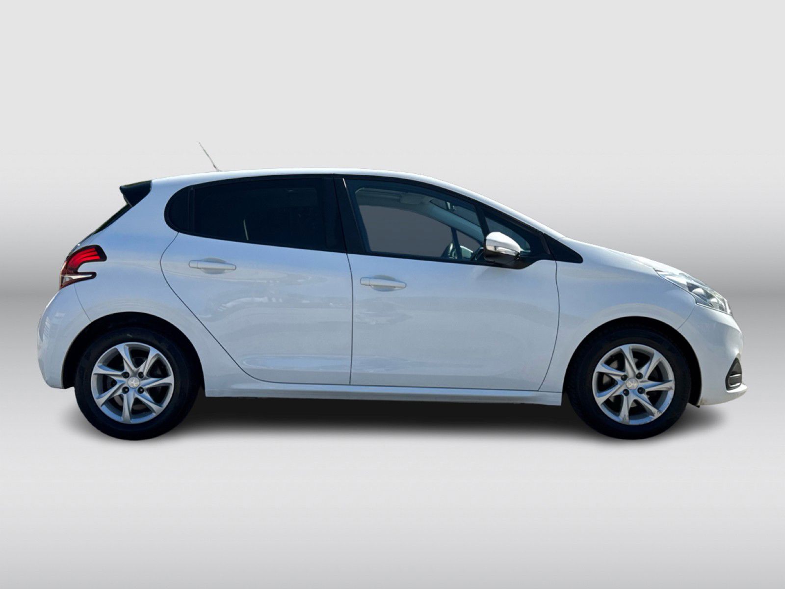 Billede af Peugeot 208 1,6 BlueHDi More+ 100HK 5d